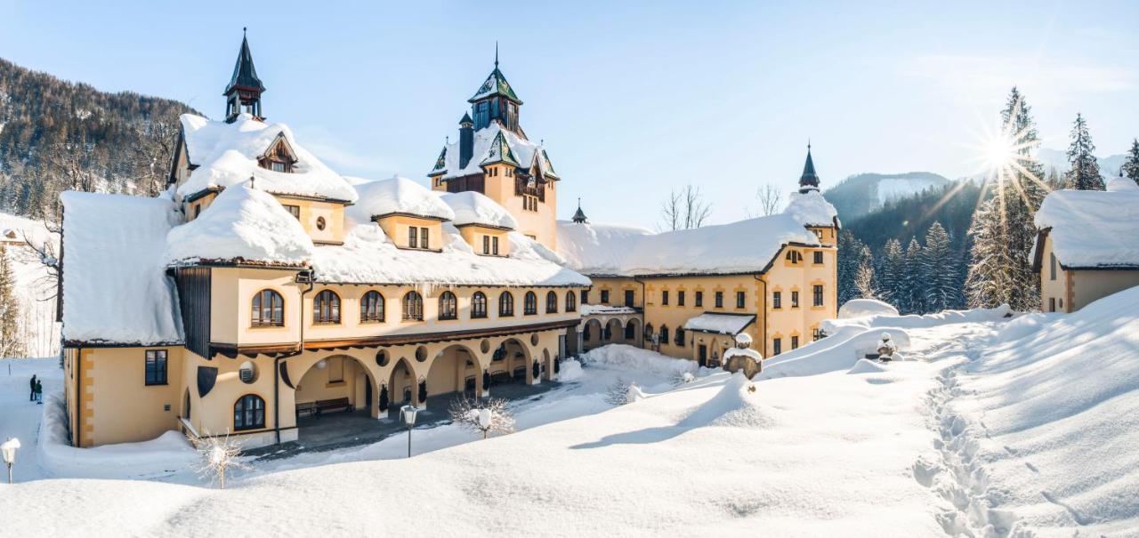 Naturhotel Schloss Kassegg Sankt Gallen Exterior photo