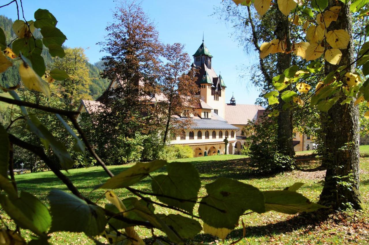 Naturhotel Schloss Kassegg Sankt Gallen Exterior photo